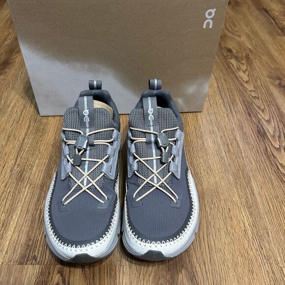 ON CLOUDAWAY Asphalt Ivory athletic training shoes sneakers women’s 7 new in box - Picture 7 of 8